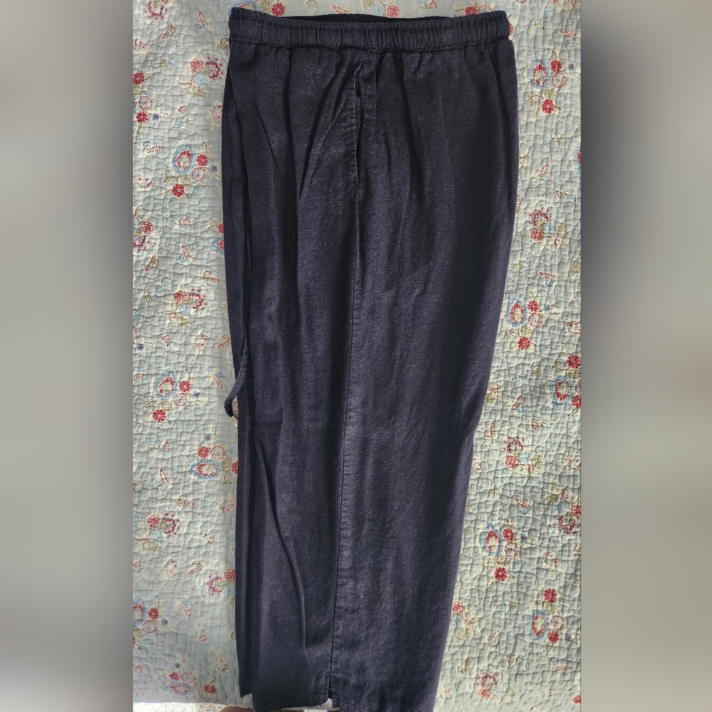 Women's capris